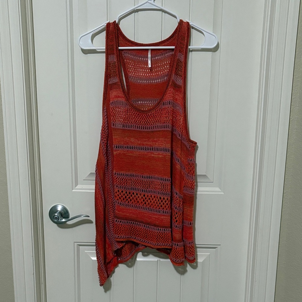 Free People live bird Women’s Open-Knit Sleeveless Tank Top - Red